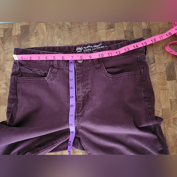 Gap Skinny Jeans in Eggplant size 6 - Picture 8 of 11
